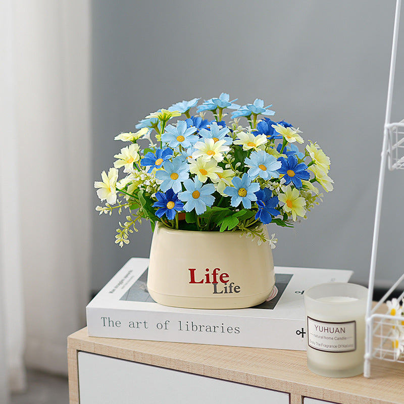 Dekorativer Blumenstrauß