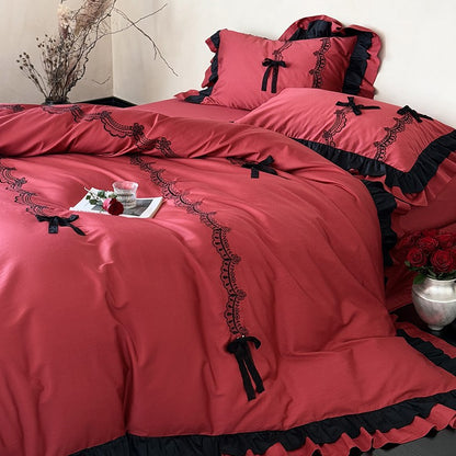 Luxuriöses Satin-Bettwäsche-Set mit Rüschen, Spitzenstickerei und Zierschleifen