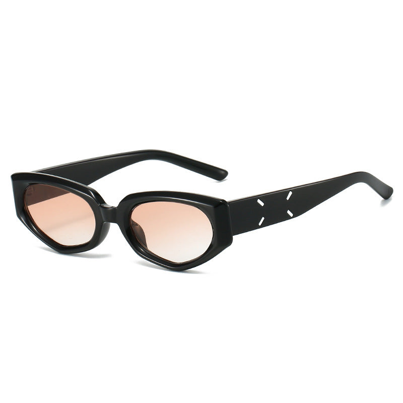 Zeitgenössische Schmetterlingsförmige Sonnenbrille Brehn