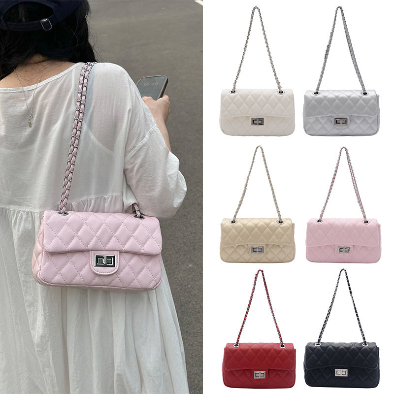 Gequiltete Kettenriemen Abendclutch Tasche