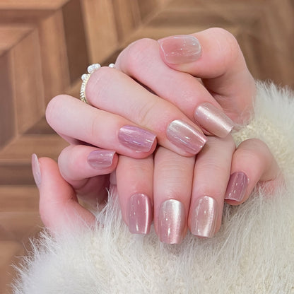 Künstliche Nagelspitzen mit Ombre-Effekt Brehn