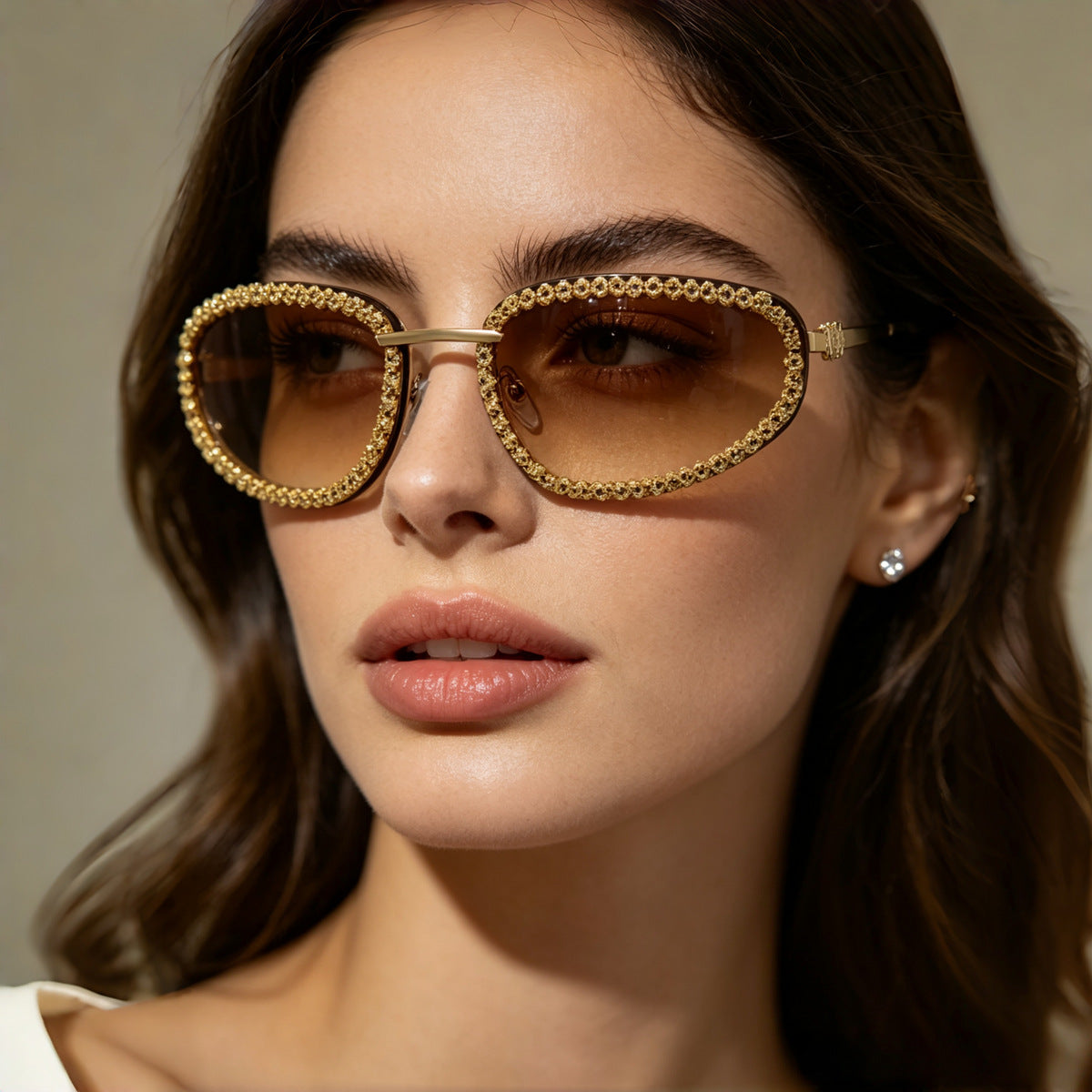 Damen modische Sonnenbrille mit funkelndem Strassbesatz Brehn