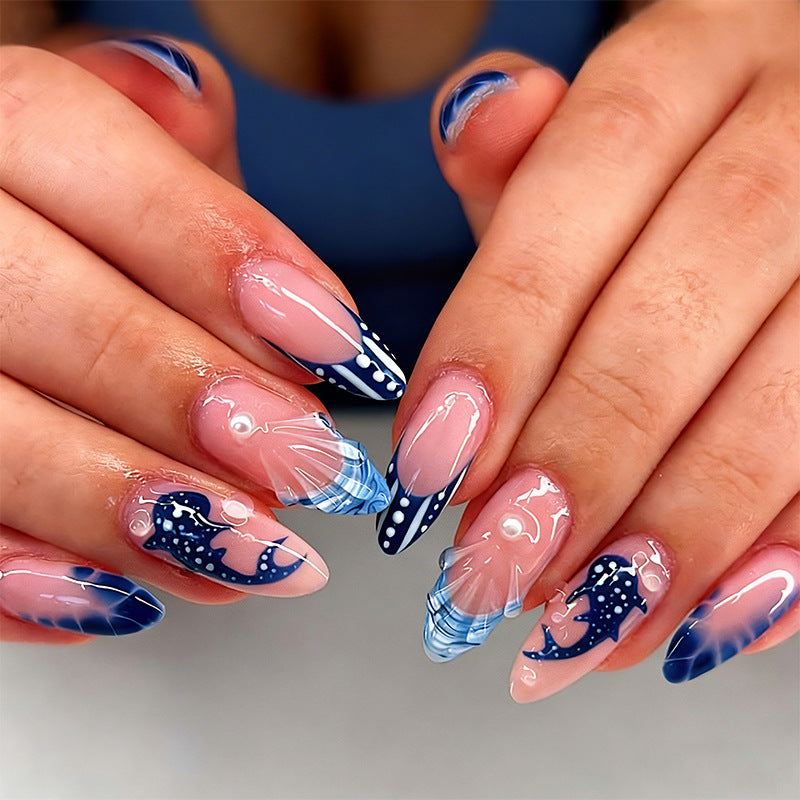 Kreatives Kunstnagelset mit maritimem Delfin-Design Brehn