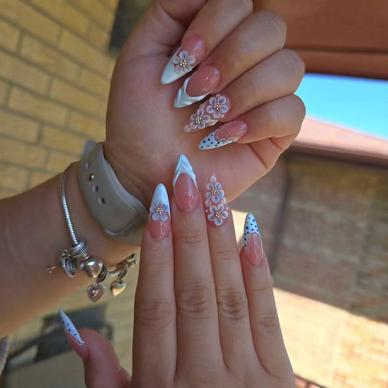 Floral Akzent Nagelkunst Verlängerungen Brehn