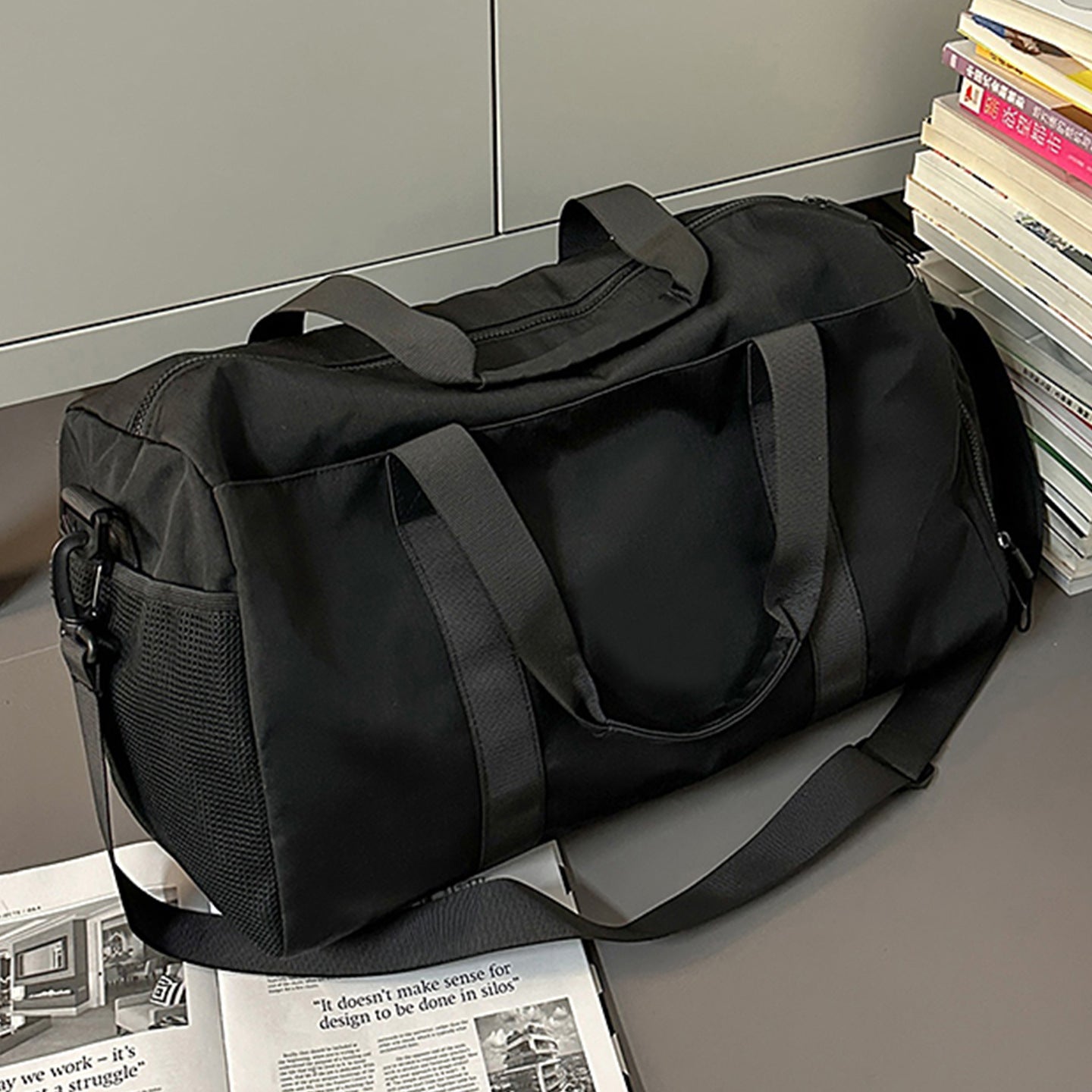 Sportliche Reisetasche mit Verstärktem Tragesystem und Sicherem Innenraum Brehn