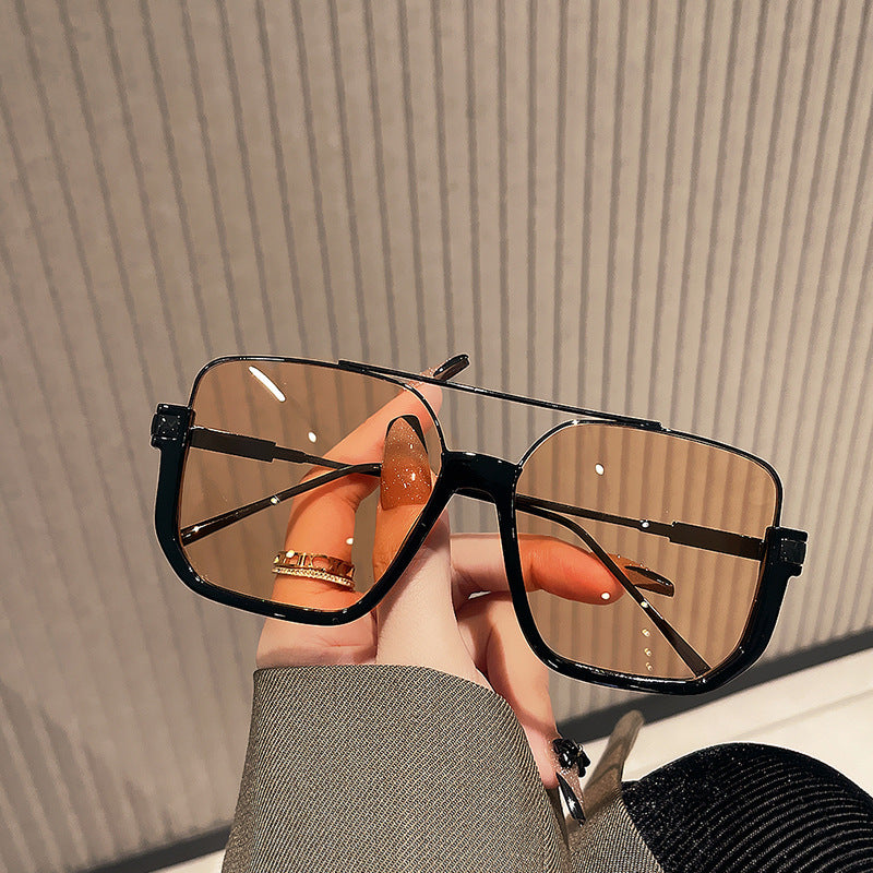 Damen oversized Sonnenbrille mit elegantem, quadratischen Rahmen Brehn