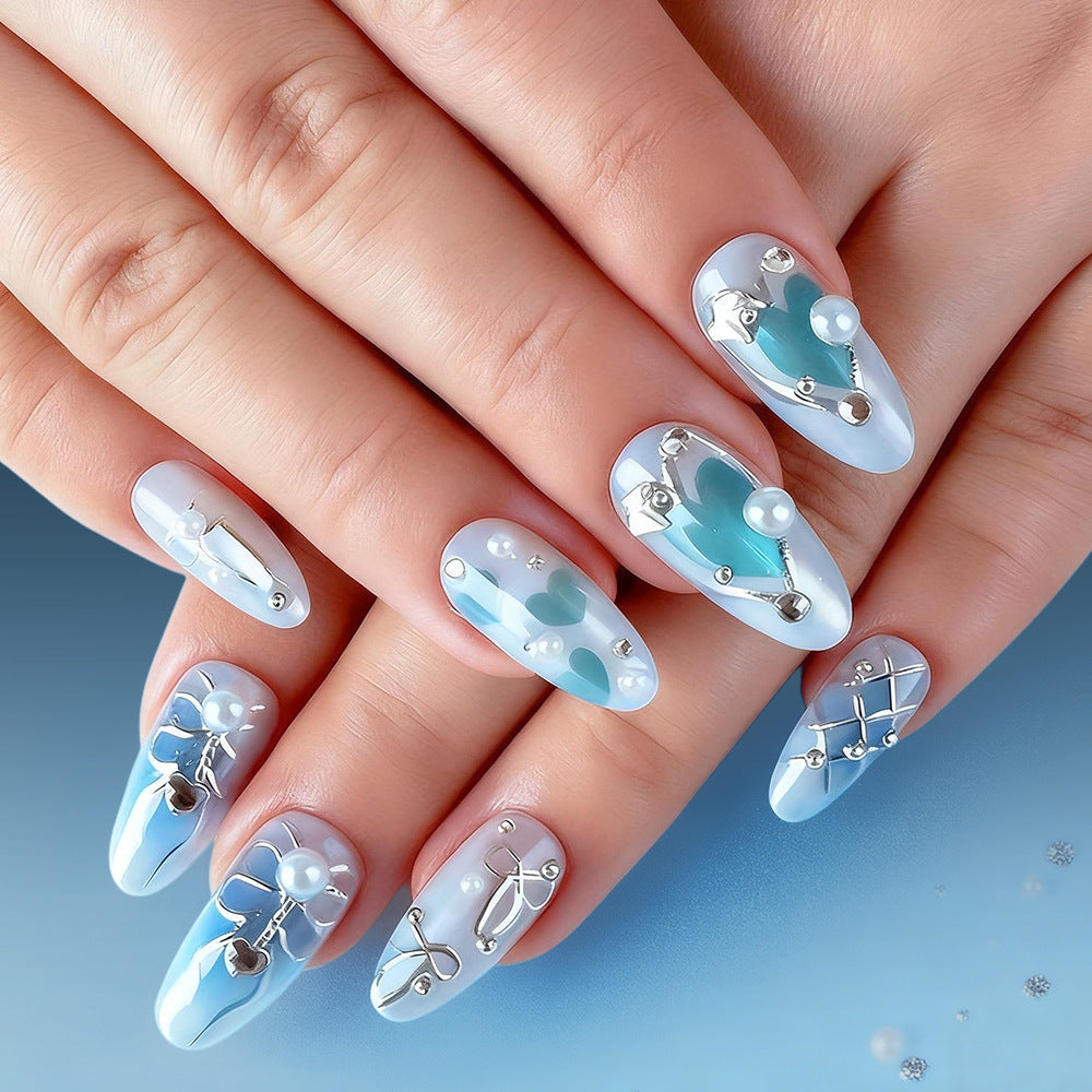 Künstlerisches, mit Kristallen verziertes Nail Art Set Brehn
