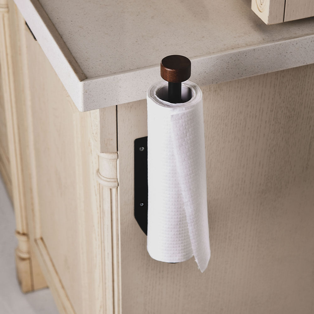 Moderne Wandgarderobe mit Holzdetails Brehn