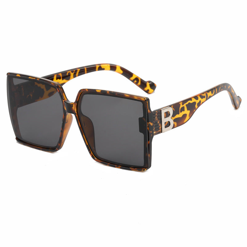 Damen Oversized-Sonnenbrille mit luxurious Detail Brehn