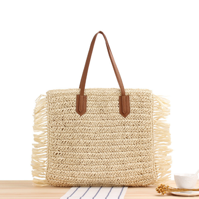 Strandtasche mit Fransigem Design Aus Natürlichem Geflecht Brehn