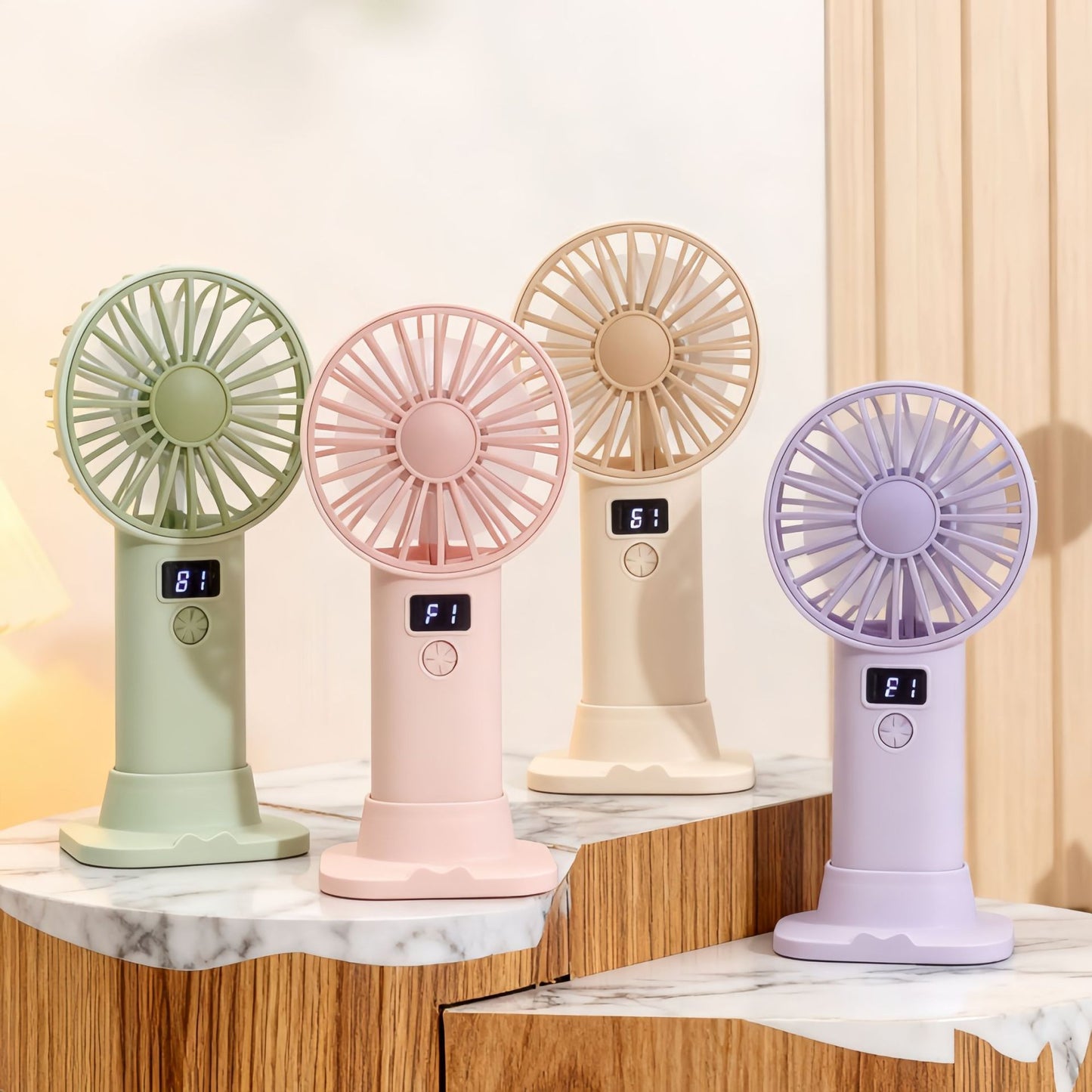 Damen Tragbarer Mini-Ventilator mit digitaler Steuerung und mehrfachen Geschwindigkeitsstufen Brehn