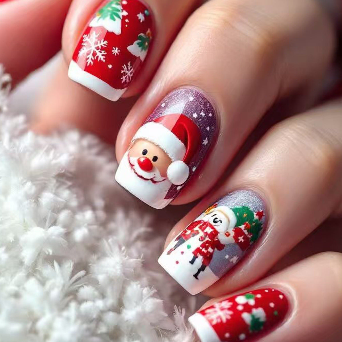 Kunstnägel mit Festlichem Weihnachtsmann-Design Brehn