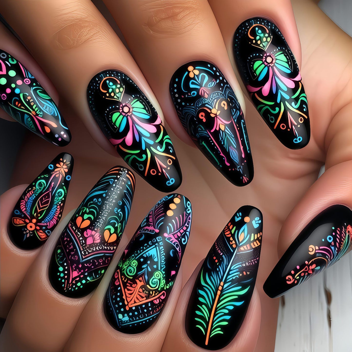 Kunstvolle Nagelverlängerungen mit Eleganten Spitzen Brehn