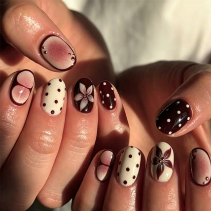 Elegantes Floral Design Press-On Nagelset Brehn