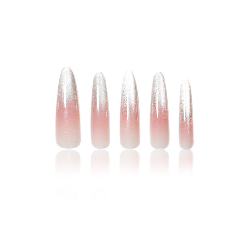 Elegante glitzernde Acrylnagelerweiterungen Brehn