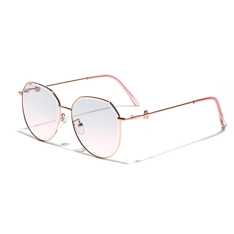 Damen geometrische Sonnenbrille im eleganten Design Brehn