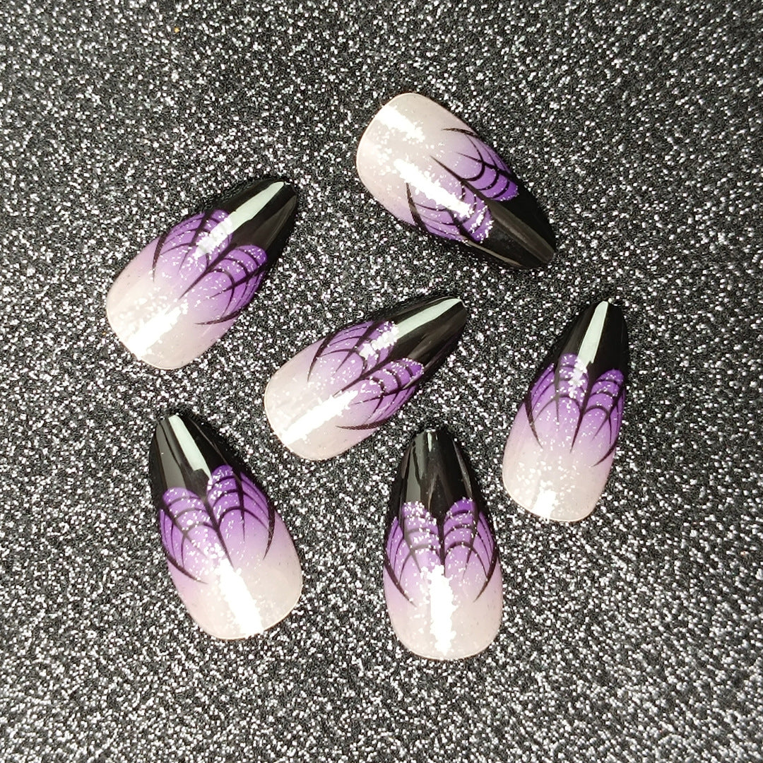 Künstlerisches Press-On Nagel-Set mit lavendelfarbenem Ombre-Design Brehn