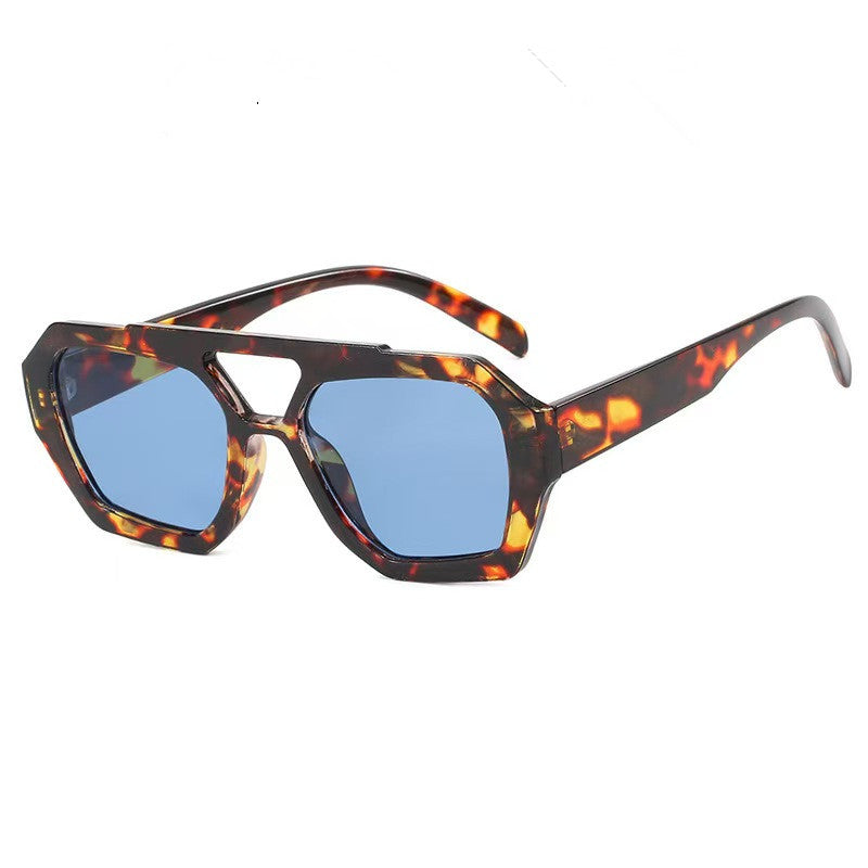 Zeitgenössische Geometrische Sonnenbrille Brehn