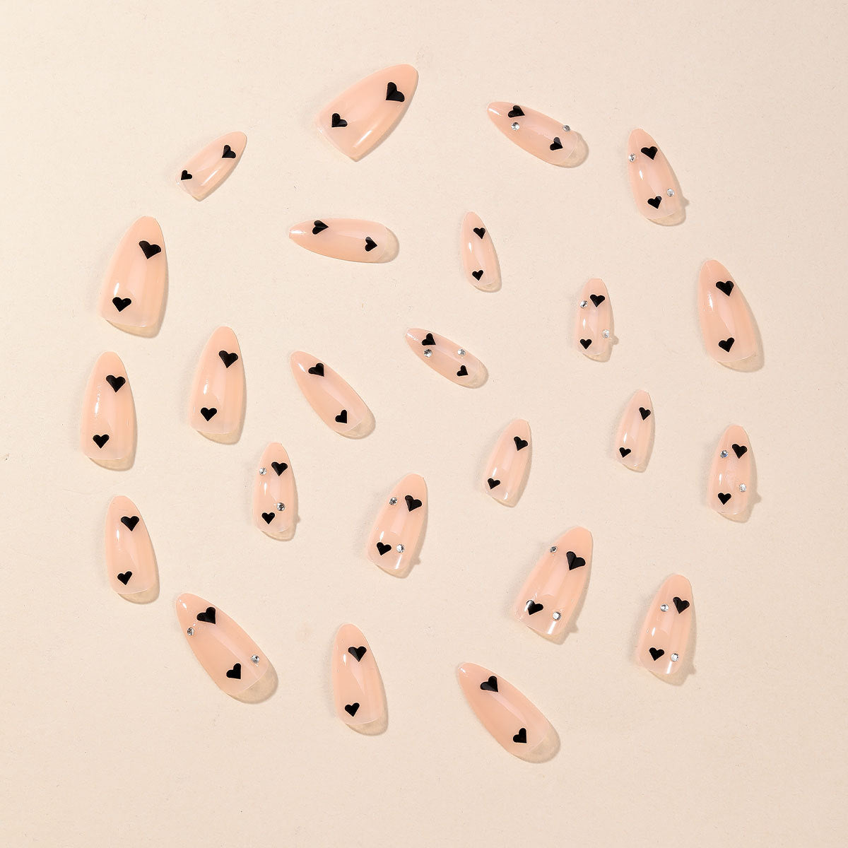 Herz-inspirierten Nagelkunst Brehn