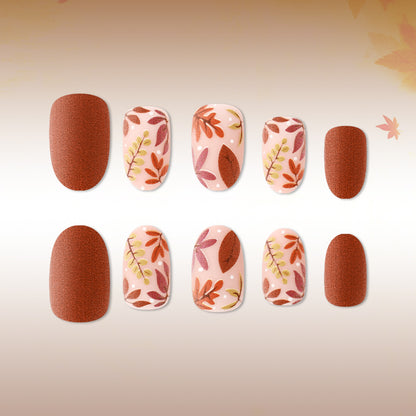 Künstlerische herbstlich inspirierte Nagelkunst Brehn
