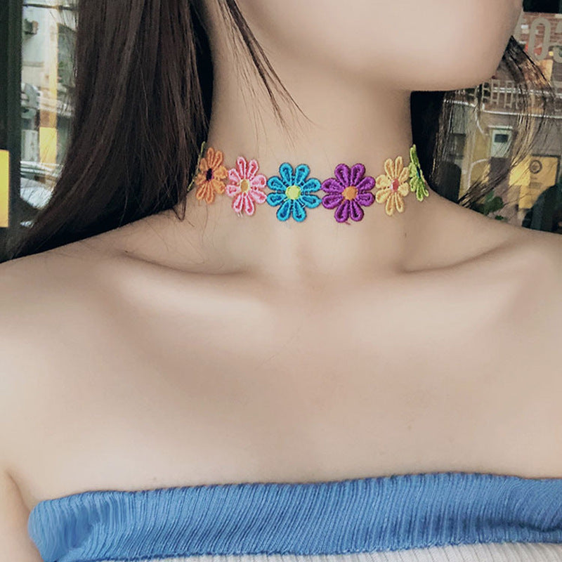 Blumen Choker Halskette Brehn