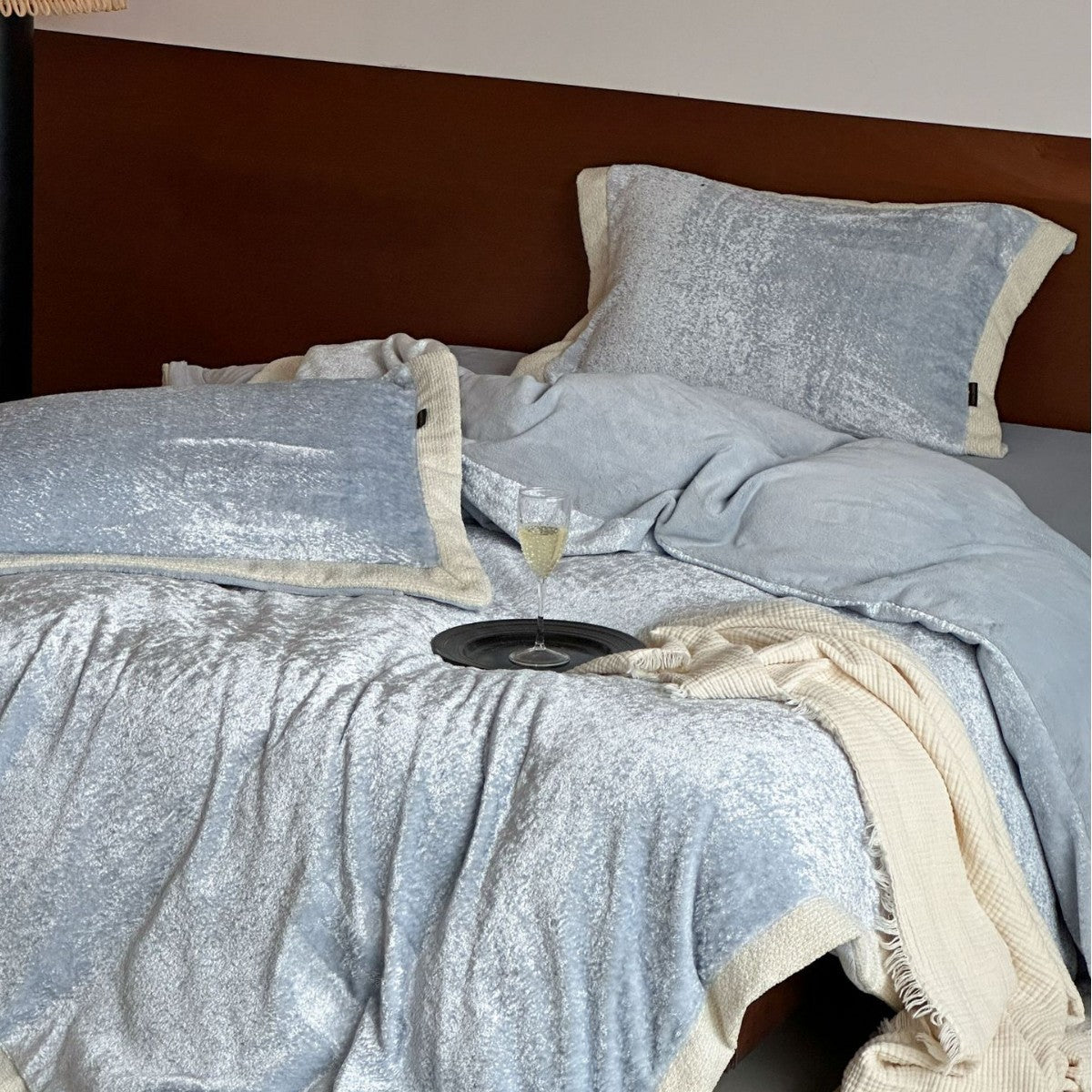 Flauschiges Samtvelours-Bettbezug-Set mit soften Plüschfasern und Hotelverschluss Brehn