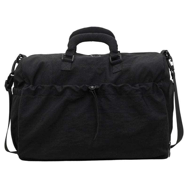 Sportliche Reisetasche Mit Umfassender Organisationsstruktur Brehn