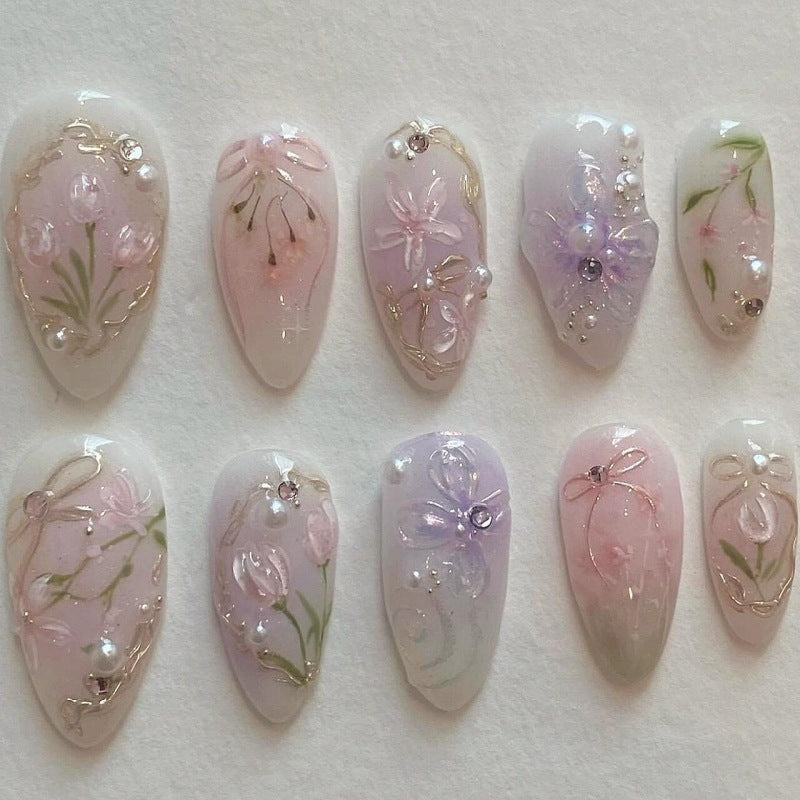 Elegantes Floral-Design Press-On Nagelset Brehn