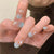 Dekorative Press-On-Nagelkunst mit Ombre-Design Brehn