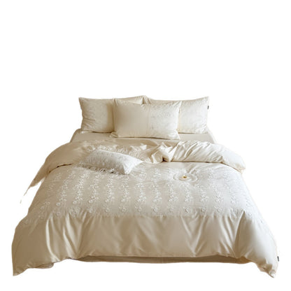 Bestickte florale Baumwollsatin Bettdeckenbezug-Set mit Federbesatz-Akzent
