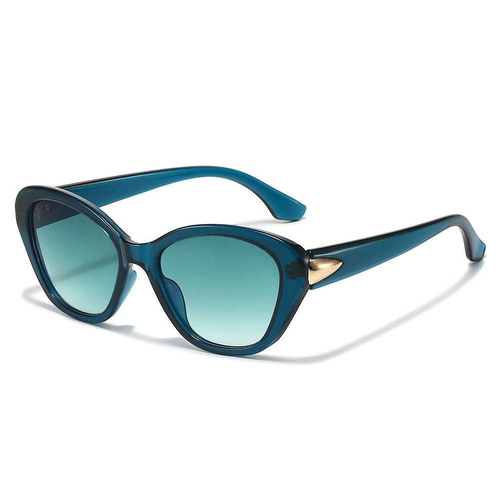 Stilvolle Cat-Eye-Sonnenbrille mit elegantem Gold-Detail Brehn