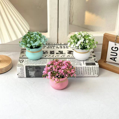 Dekorative Miniatur Kunstblumen Arrangement