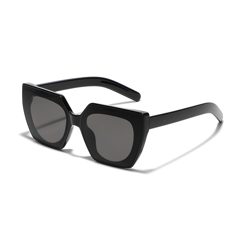 Damen großzügige quadratische Sonnenbrille mit stilvollem Design Brehn