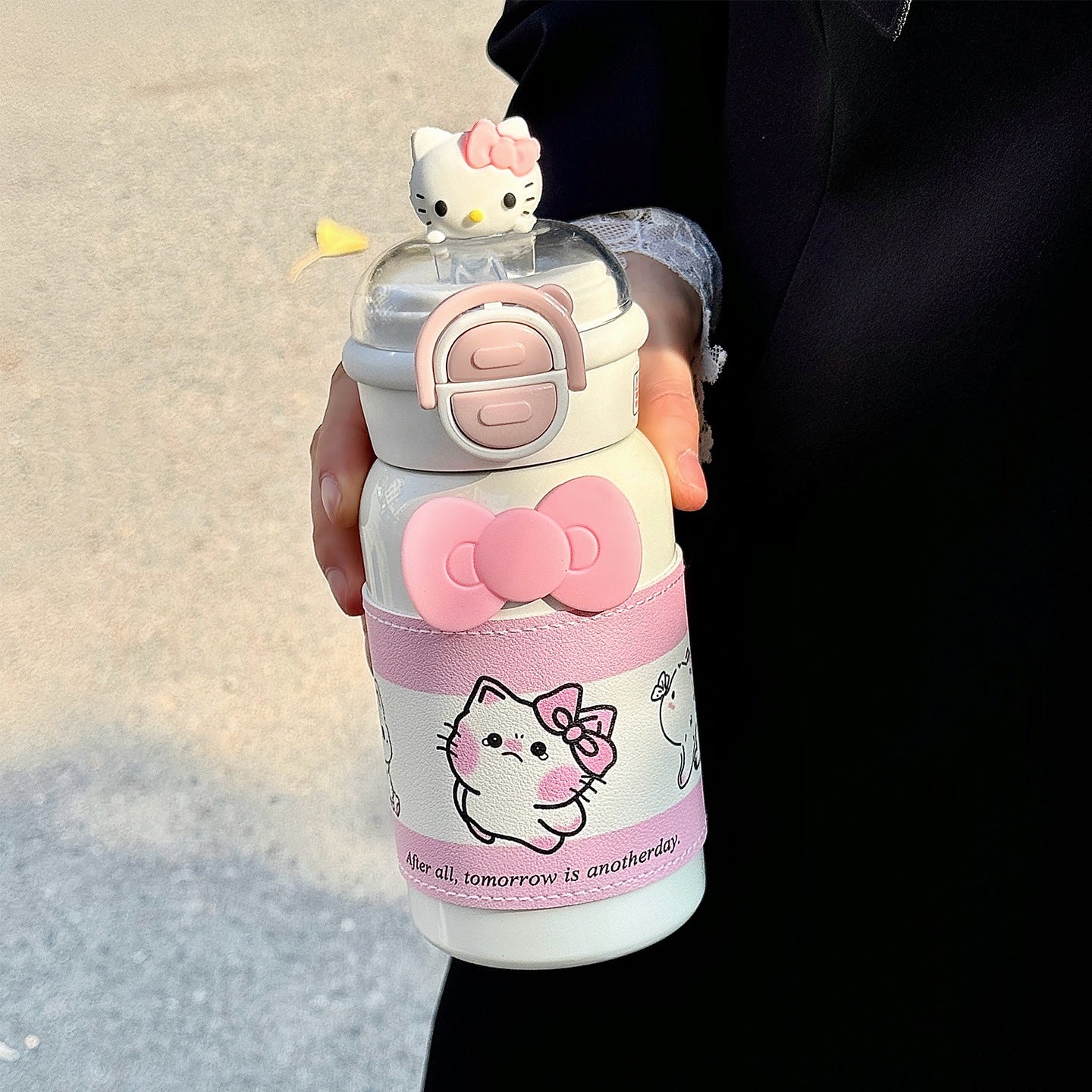 Damen kreative Trinkflasche mit interaktivem Deckel und süßem Motiv Brehn