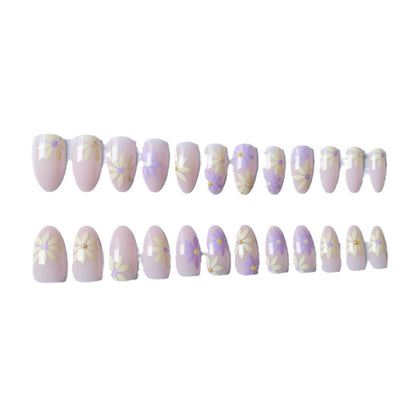 Elegante Florale Acryl Nagelkunst