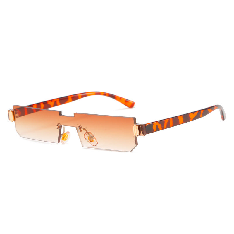 Damen modische geometrische Sonnenbrille mit feinem Rahmen Brehn