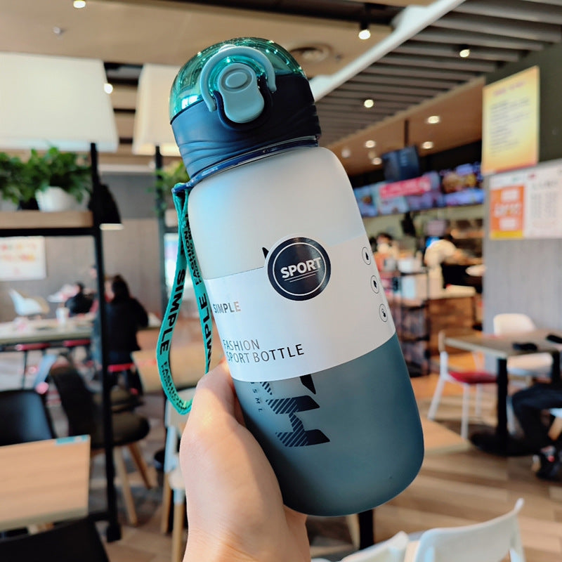 Damen Stylische Wasserflasche mit Tragelasche Brehn