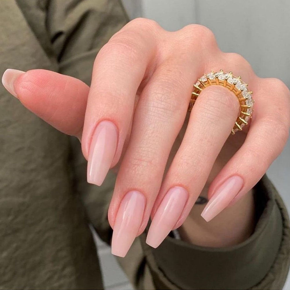 Elegante Nagelpflege Brehn