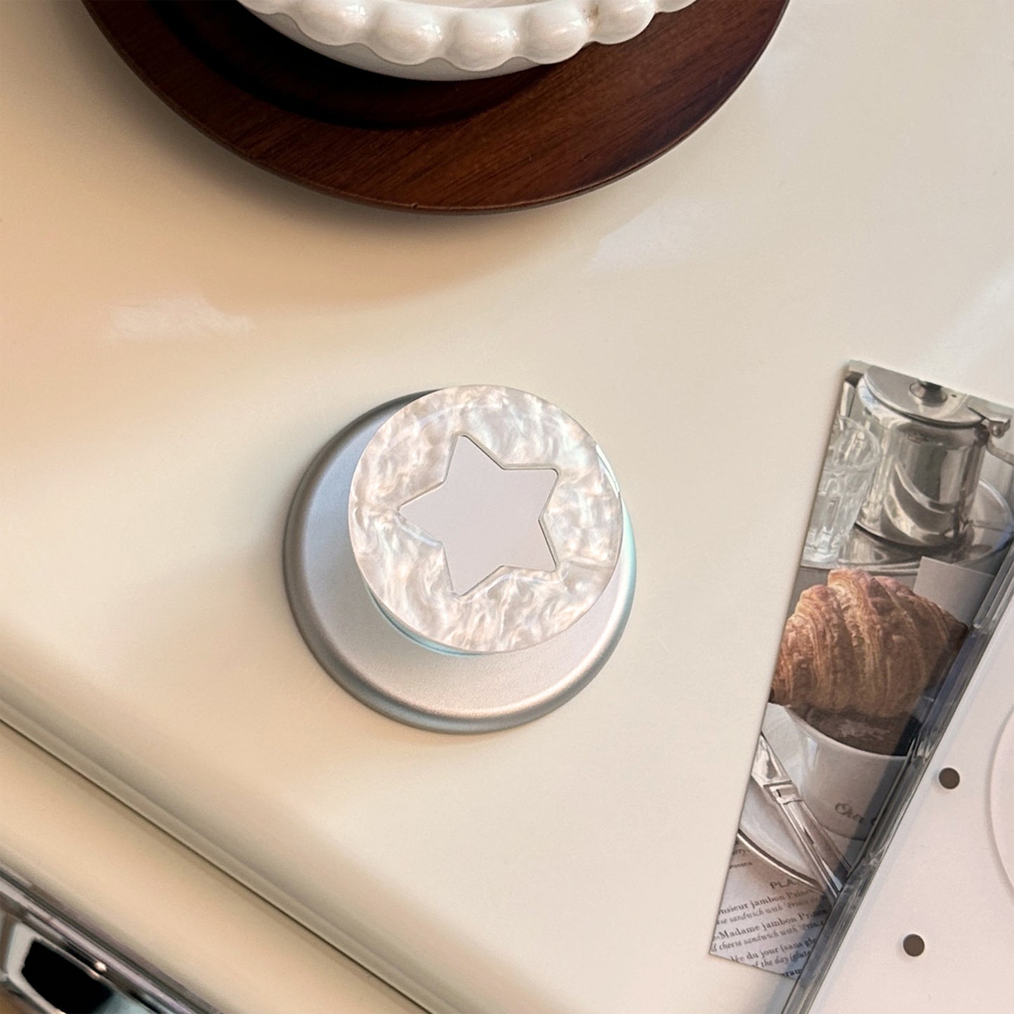 Smartphone Halter im stilvollen Sternendesign Brehn