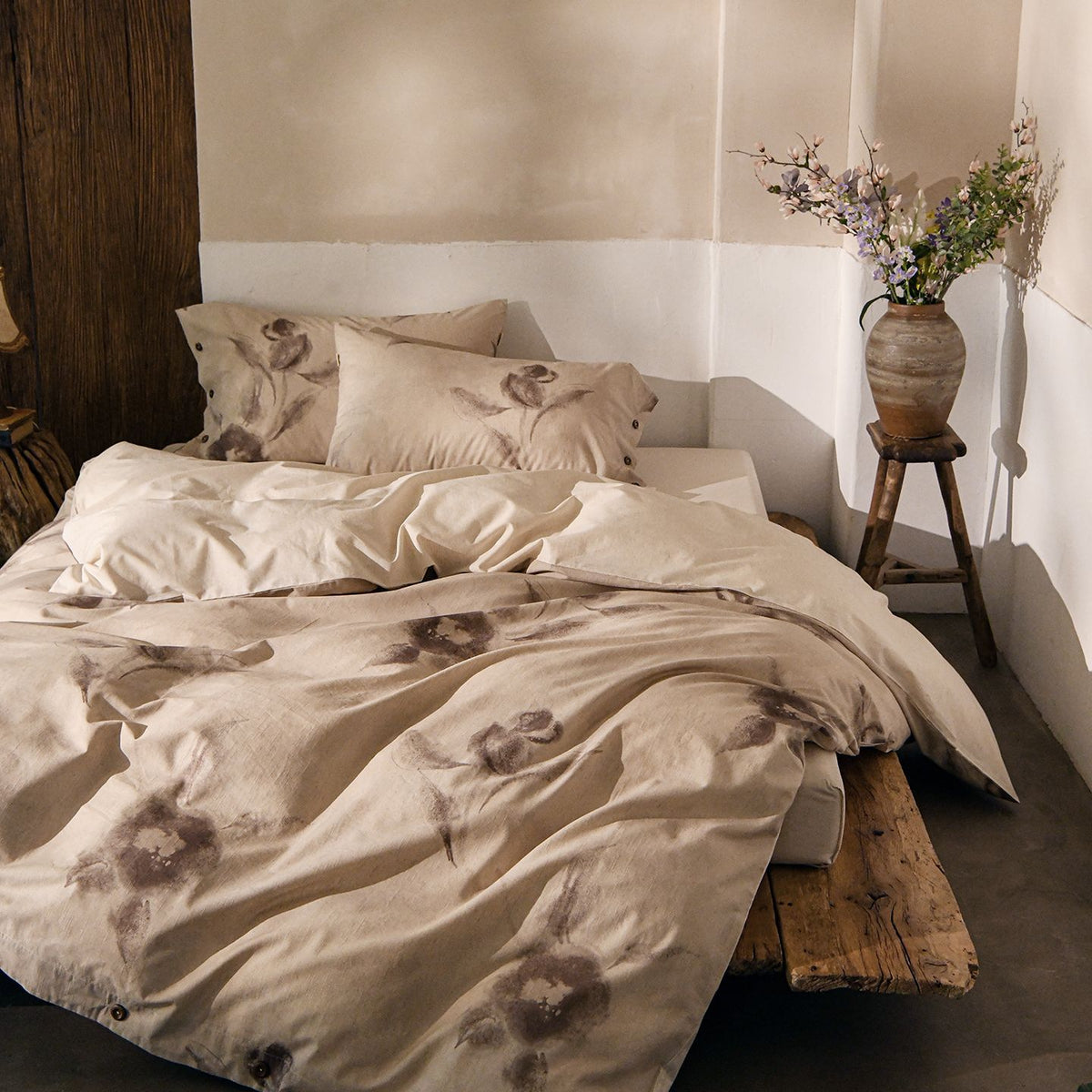 Luxuriöse Bettwäsche-Garnitur aus Baumwollsatin mit floralem Aquarellmuster Wendebettbezug mit Knopfverschluss und Kissenbezügen