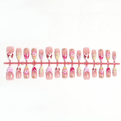 Kunstnagelset mit floralen und glamourösen Dekoren Brehn