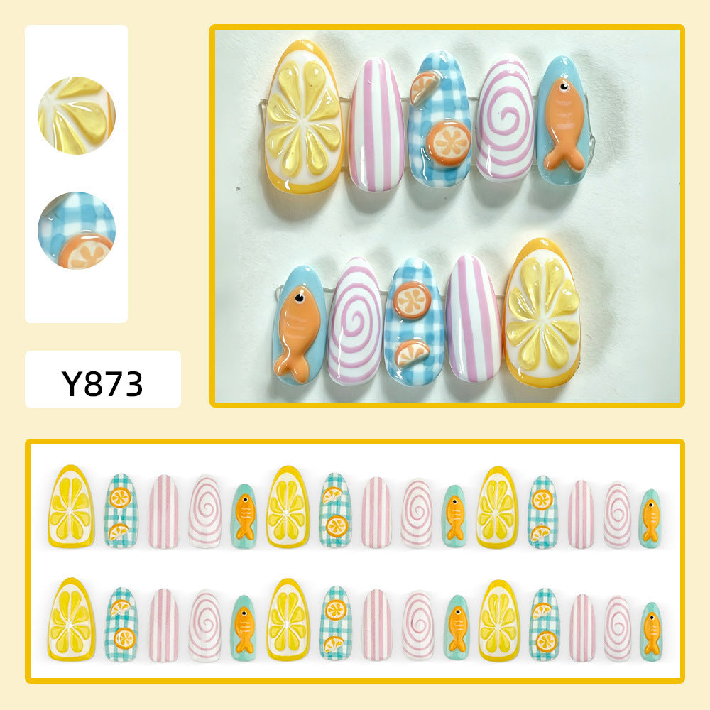 Kreative Nagelkunst mit Fröhlichen Motiven Brehn