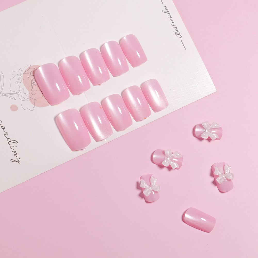Charming Press-On Nail Set mit dekorativen Schleifenakzenten Brehn