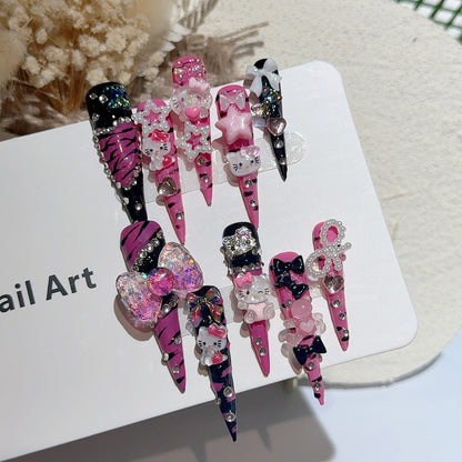 Dekoratives Press-On Nagelkunst-Set