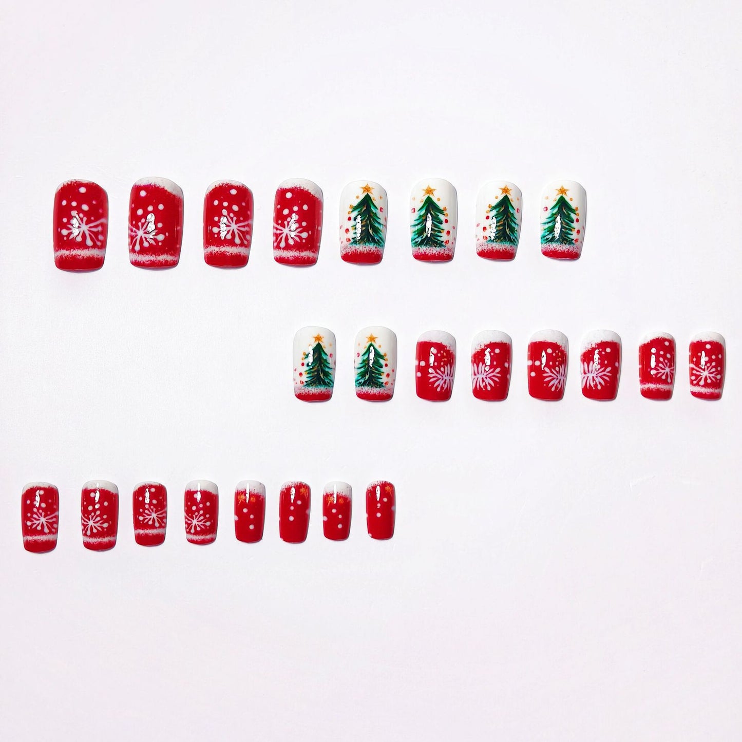 Kunstnägel mit Festlichem Weihnachtsbaum-Motiv Brehn