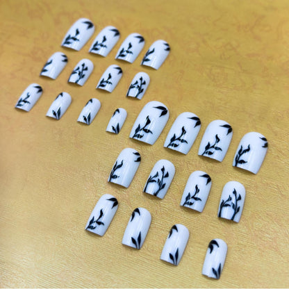 Natur-inspiriertes Nageldesign-Set