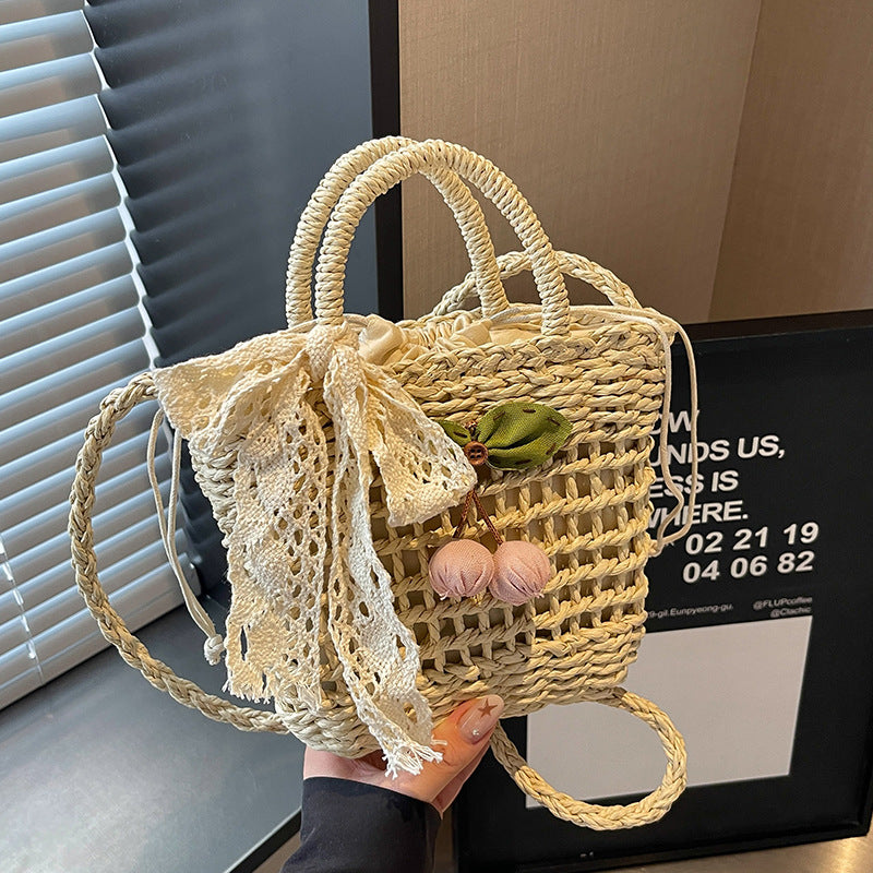 Handgefertigte Strohtasche