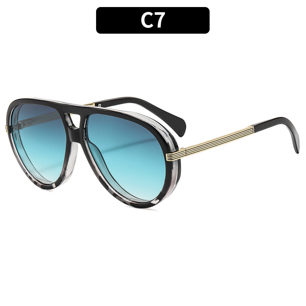 Übergroße retro-inspirierte Shield-Sonnenbrille