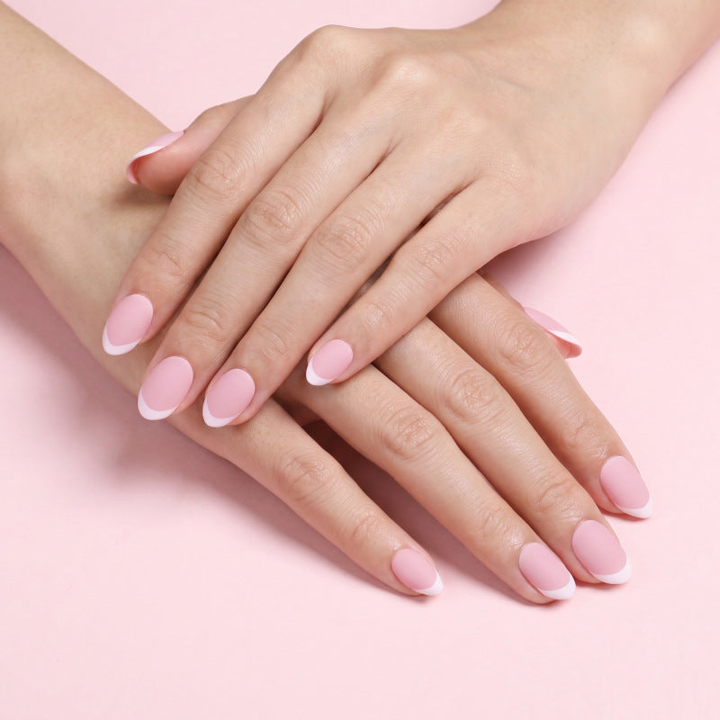 Elegante Kunstnägel mit Matt-Finish Brehn