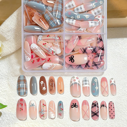 Dekorative Nagelkunst Press-On Tipps